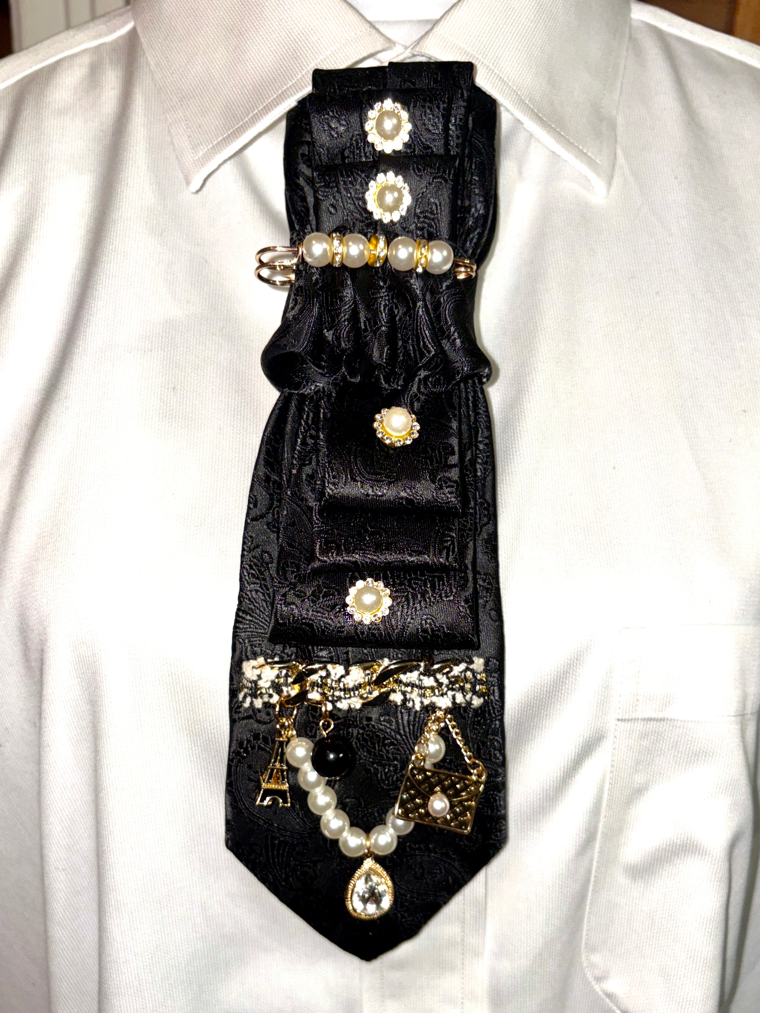 Black Pearl  Tie